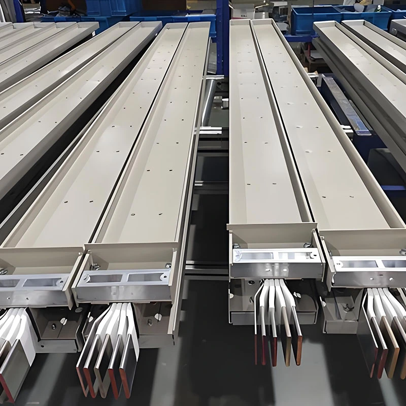 Suure vooluga suletud bussitee