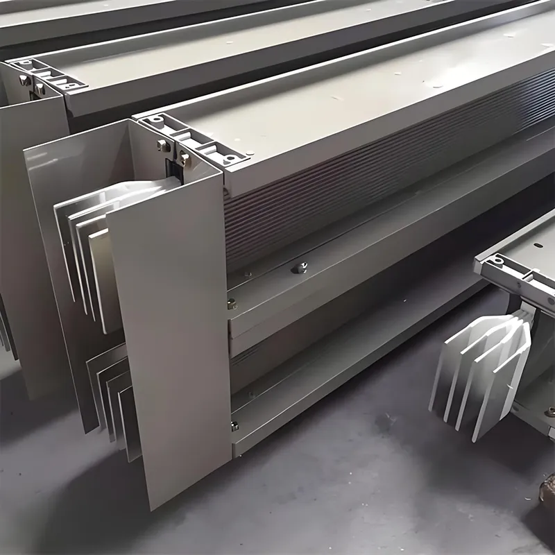 Madalpinge Sandwich Busway